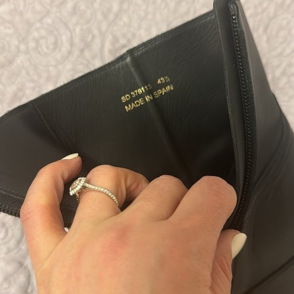 Saint Laurent Pointed-Toe Ankle Boots Size 43.5 - Picture 12 of 12